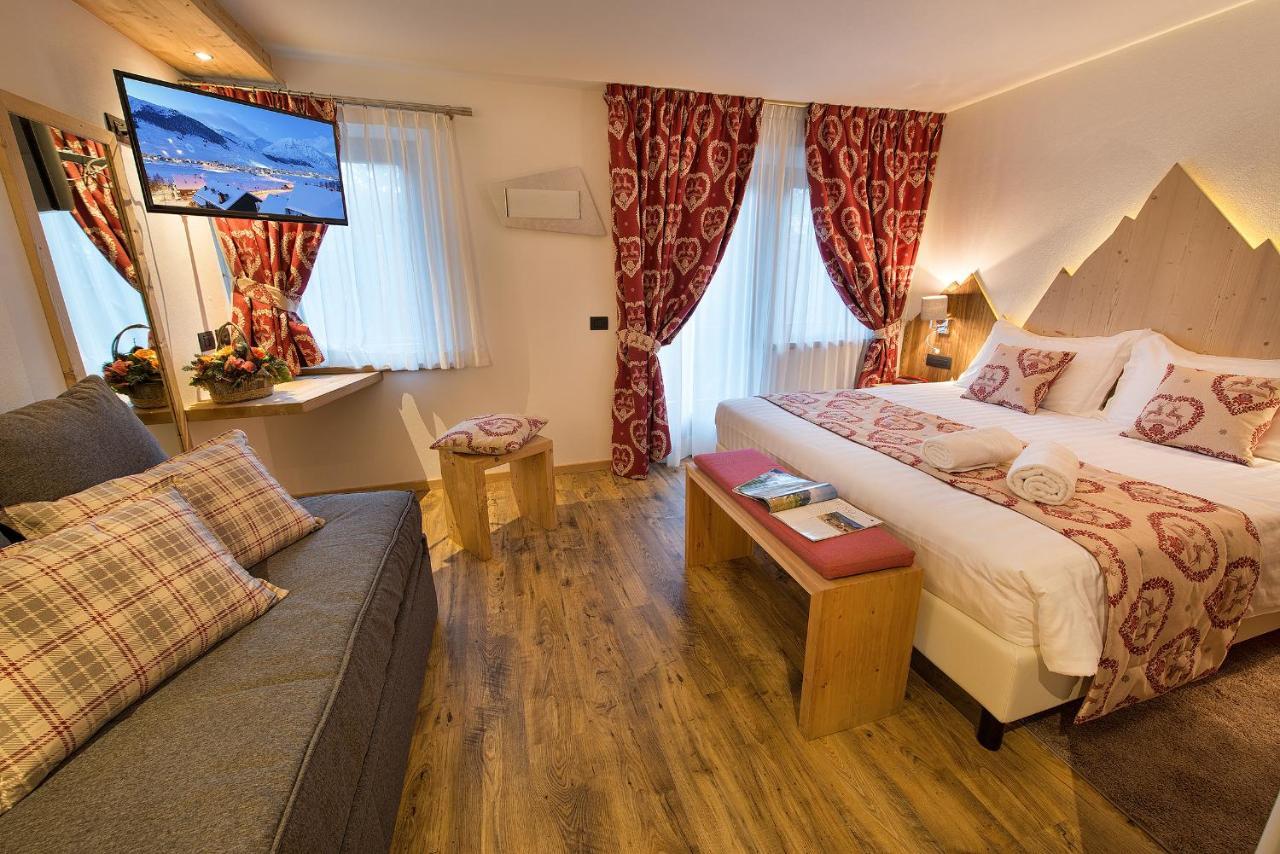 Hotel Bucaneve
